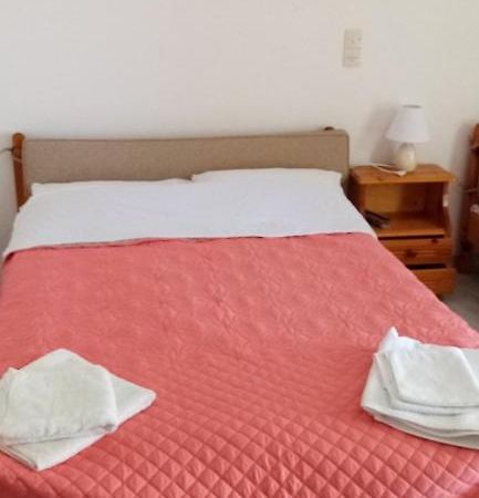 Γεώργιος Παπαϊωάννου Ενοικιαζόμενα Δωμάτια Khronia ภายนอก รูปภาพ