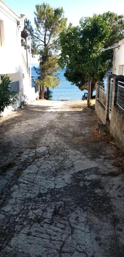 Γεώργιος Παπαϊωάννου Ενοικιαζόμενα Δωμάτια Khronia ภายนอก รูปภาพ