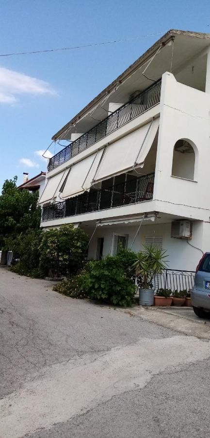 Γεώργιος Παπαϊωάννου Ενοικιαζόμενα Δωμάτια Khronia ภายนอก รูปภาพ