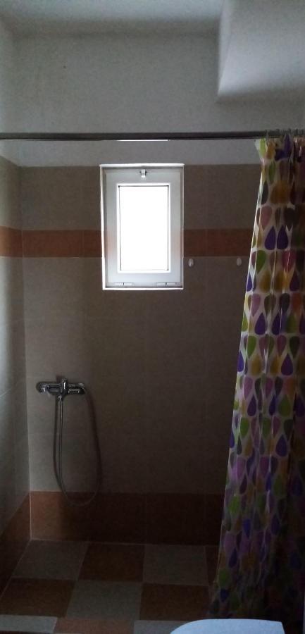 Γεώργιος Παπαϊωάννου Ενοικιαζόμενα Δωμάτια Khronia ภายนอก รูปภาพ